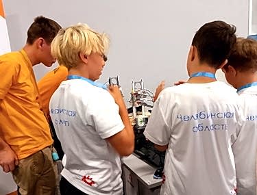 Пятикратный успех! Южноуральские робототехники стали победителями и призерами Всероссийской олимпиады