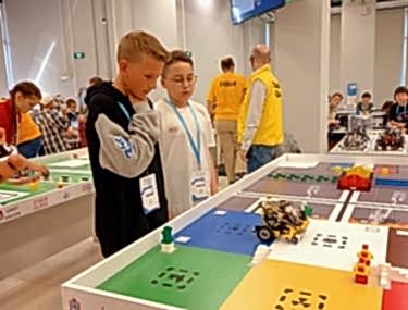 Пятикратный успех! Южноуральские робототехники стали победителями и призерами Всероссийской олимпиады