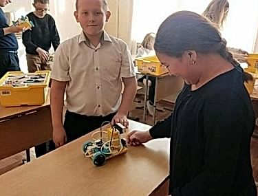 Аттракцион в мир технологий: «Мобильный кванториум» вновь приехал к детям