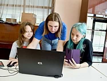 Дети из ДНР прикоснулись к техническому творчеству в оздоровительном лагере Алматы