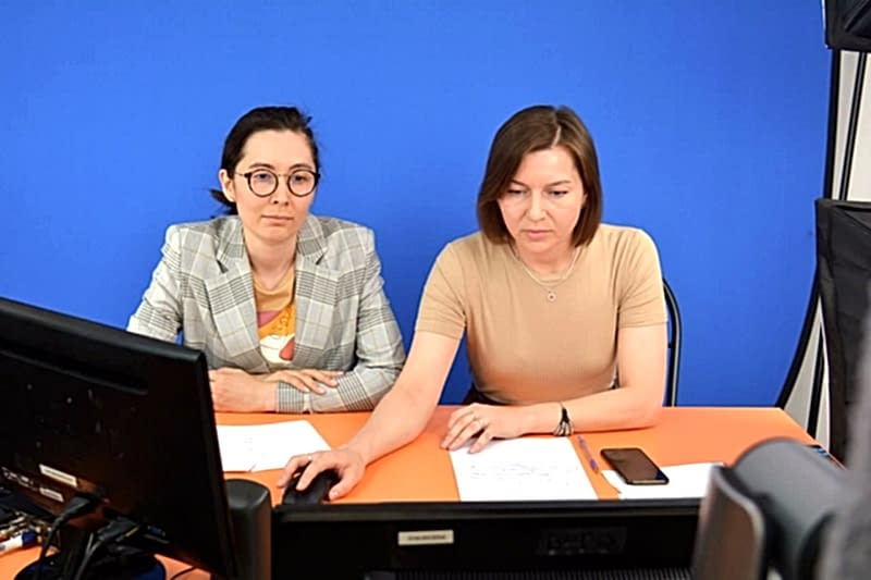 Методическое открытие! В Алматы представили уникальную книгу-конструктор